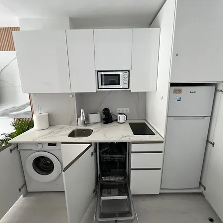 Apartament Niki студія нова, після ремонту