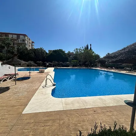 Apartment Niki студія нова, після ремонту Benalmádena